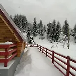 Brvnara Orfej * Gornje Pale